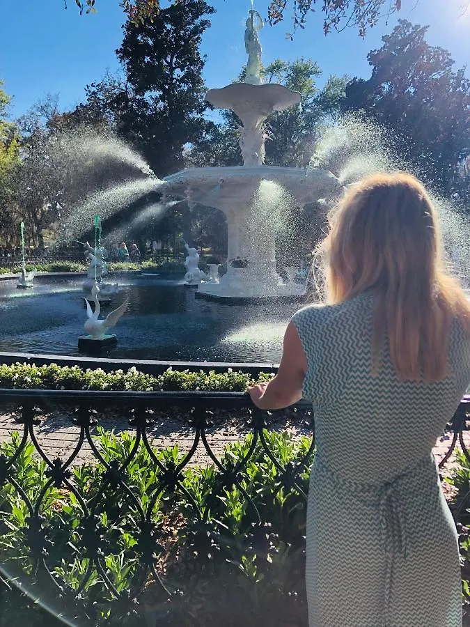 Savannah Sojourn - Time Travelers Retreat 1853